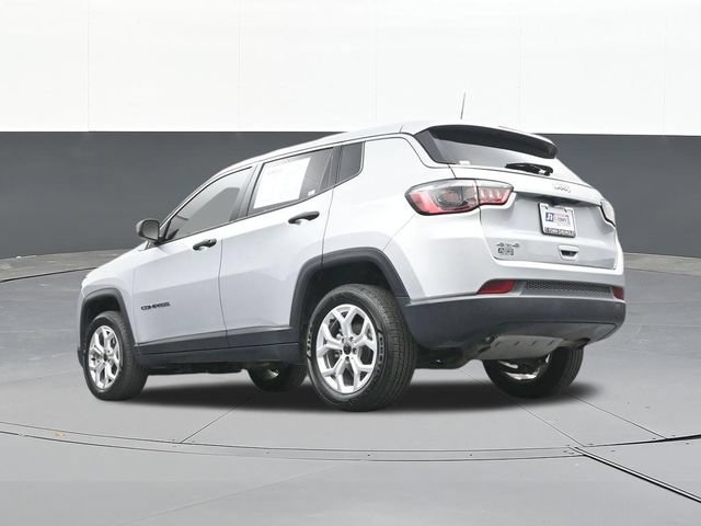 Used 2025 Jeep Compass Sport AWD/4WD image 42
