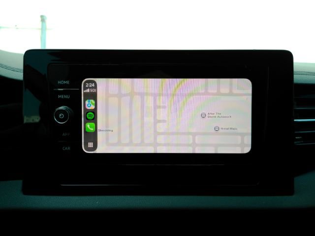 Used 2025 Volkswagen Jetta Sport image 10