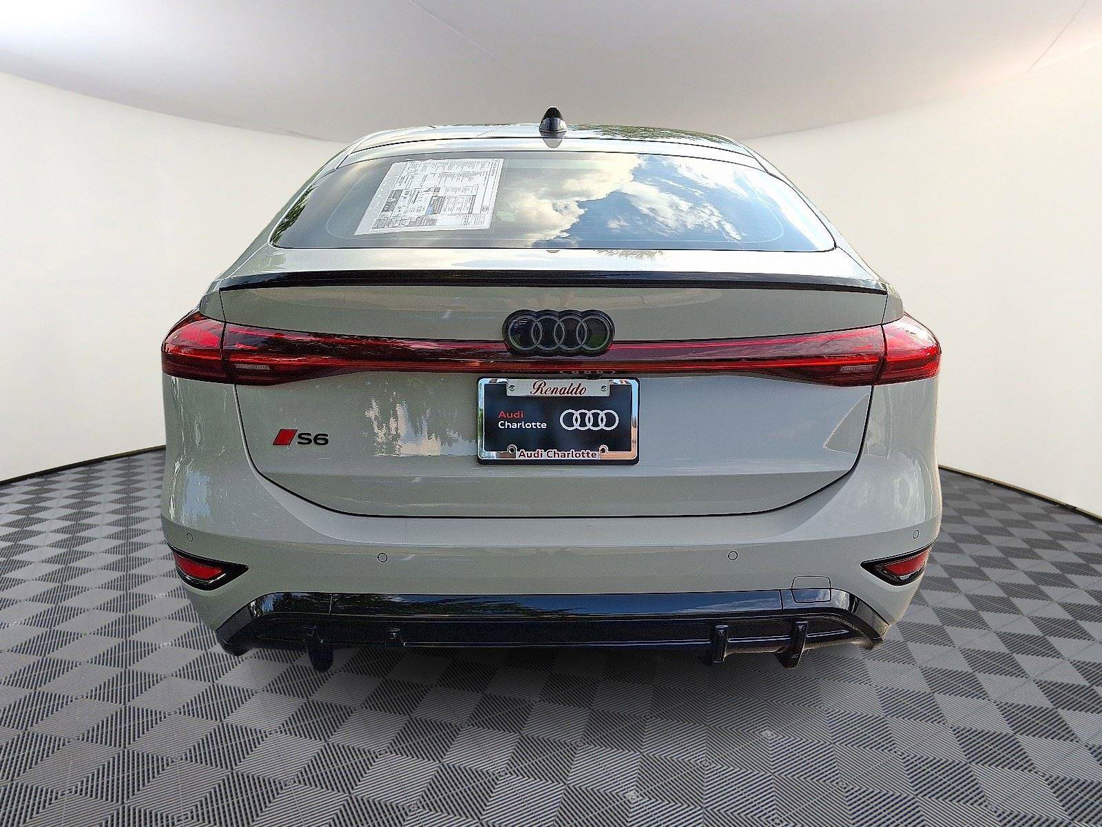 New 2025 Audi S6 e-tron Prestige image 5