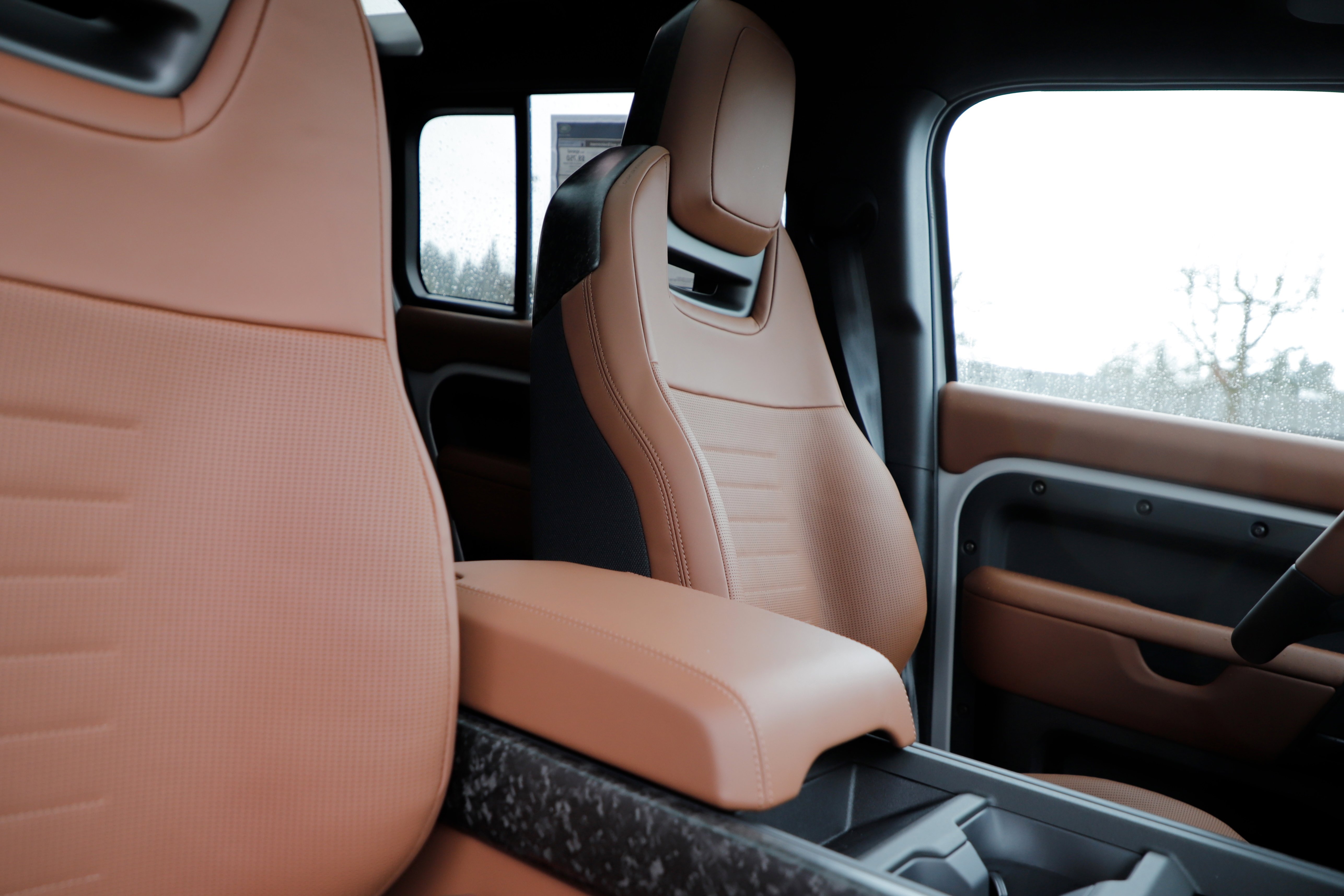 New 2026 Land Rover Defender 110 image 12