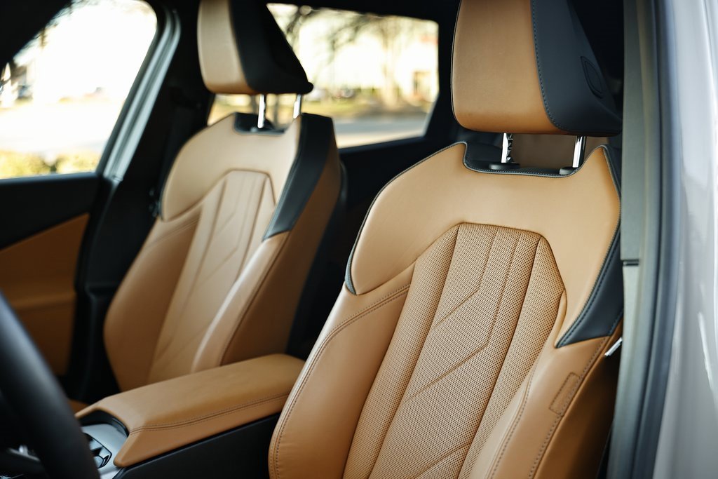 Certified 2025 BMW X3 xDrive30i w/ M Sport Package image 20