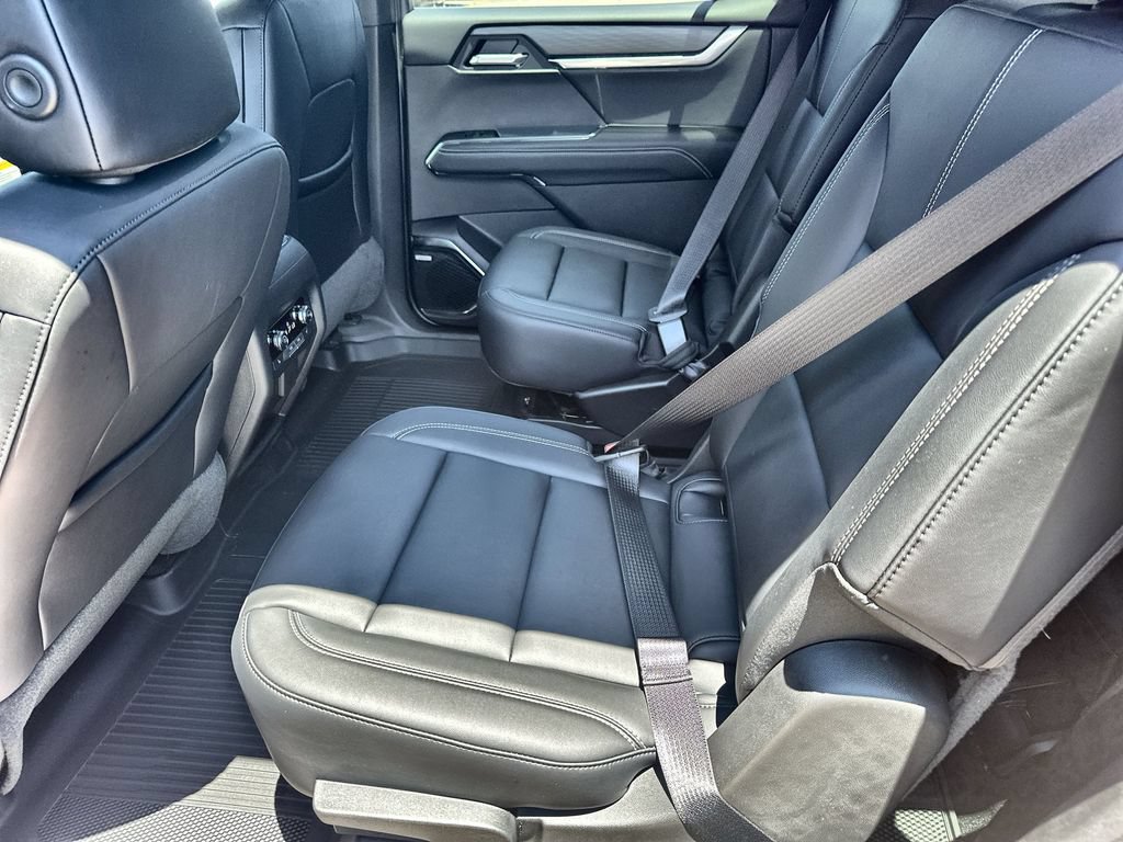New 2026 GMC Acadia Elevation w/ Black Edition FWD image 16