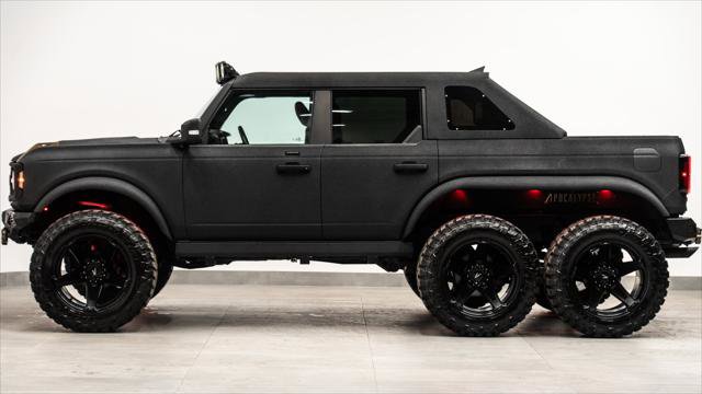 Used 2022 Ford Bronco Outer Banks image 11