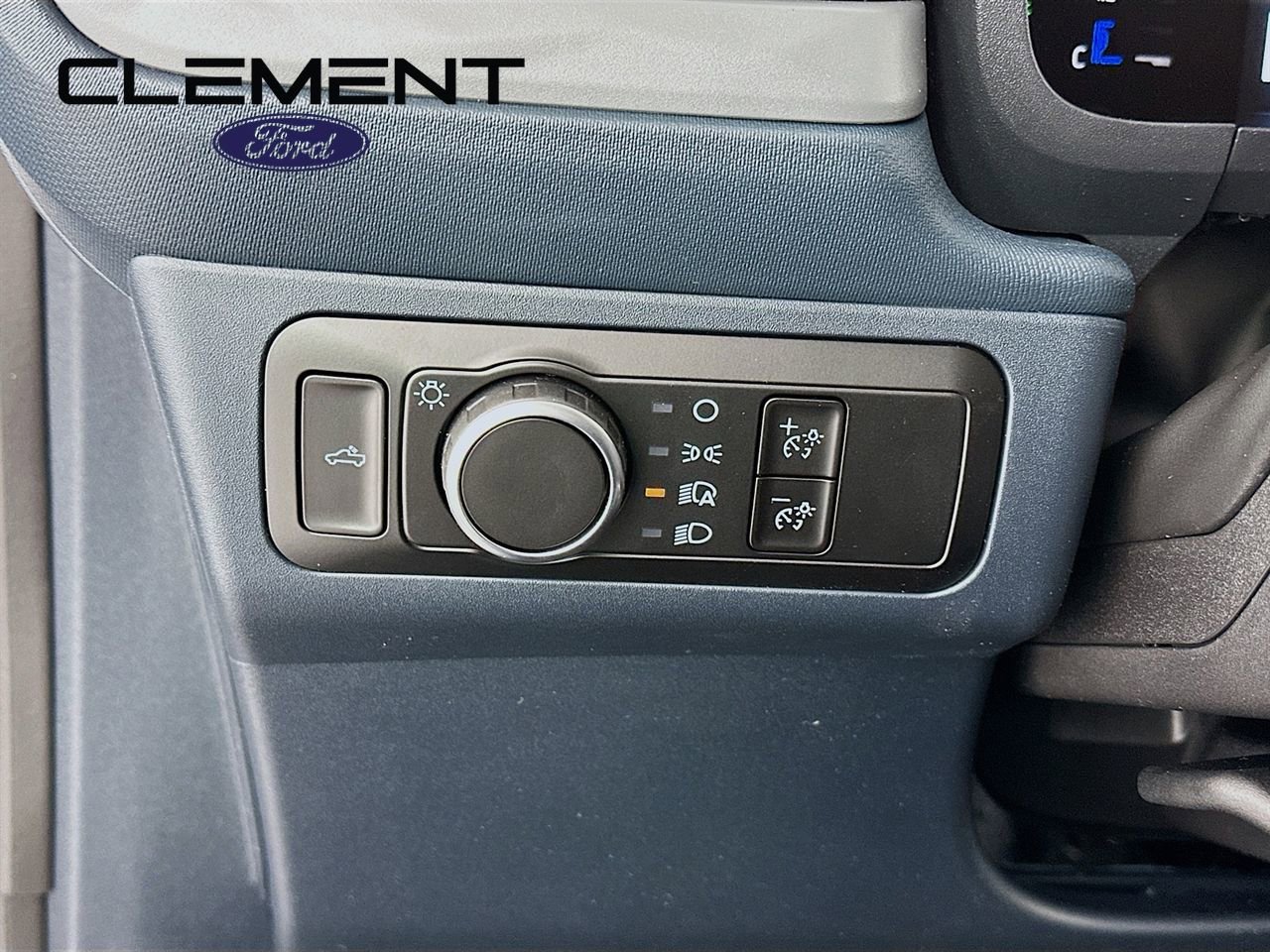 New 2026 Ford Maverick Tremor image 13