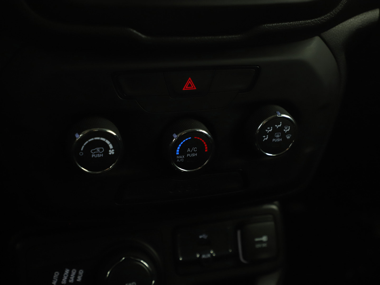 Used 2018 Jeep Renegade Sport w/ Power & Air Group AWD/4WD image 22
