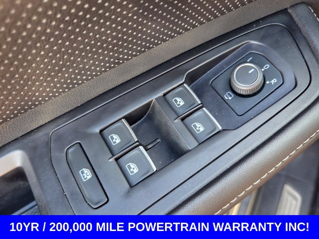 Used 2024 Volkswagen Atlas Cross Sport SEL Premium R-Line AWD/4WD image 26
