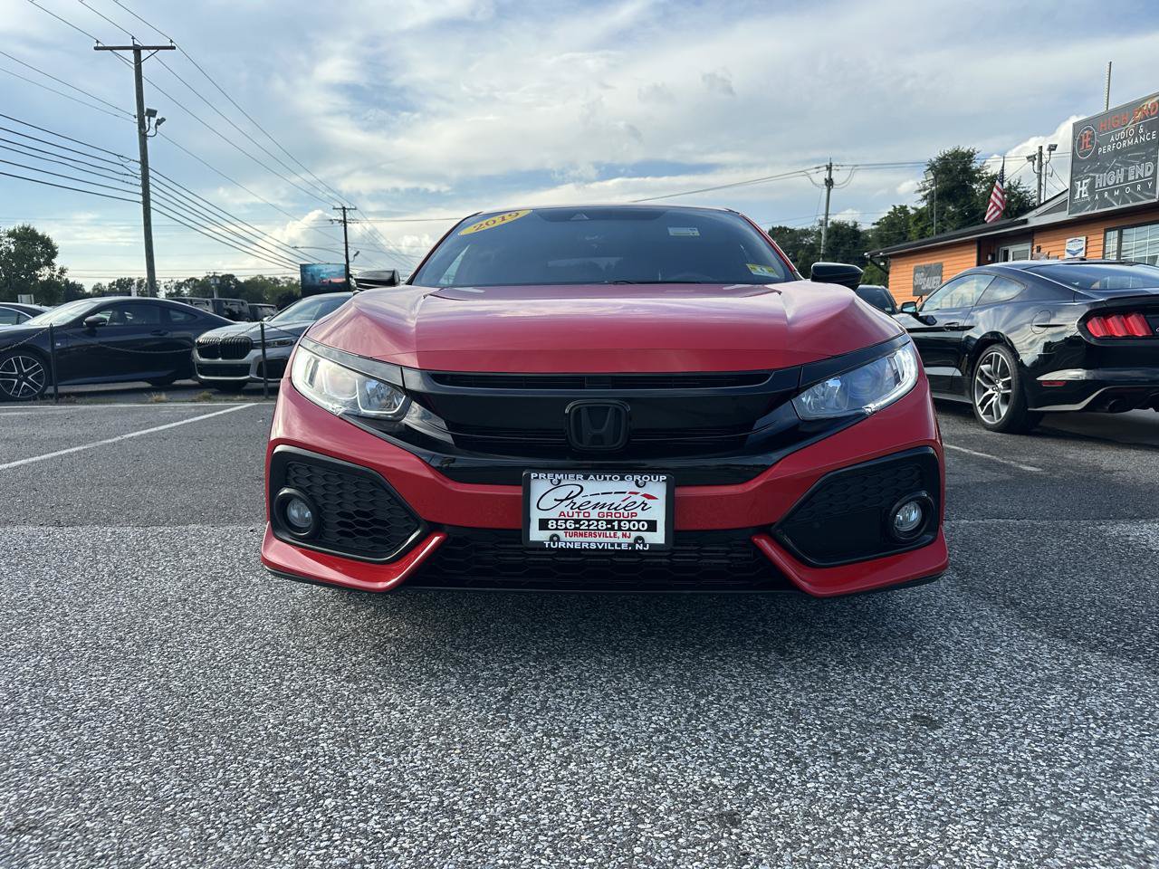 Used 2019 Honda Civic EX image 2