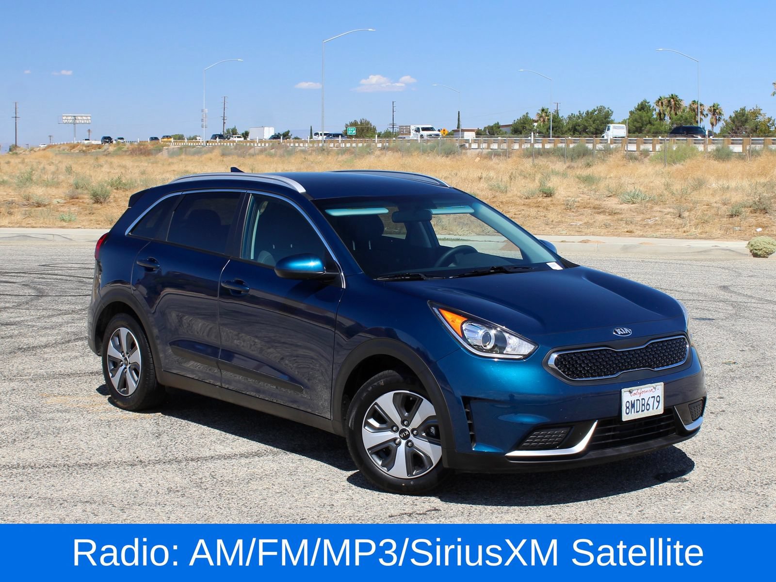 Used 2019 Kia Niro LX FWD image 2