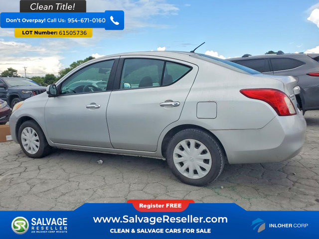 Used 2012 Nissan Versa SV w/ Convenience Pkg FWD image 3
