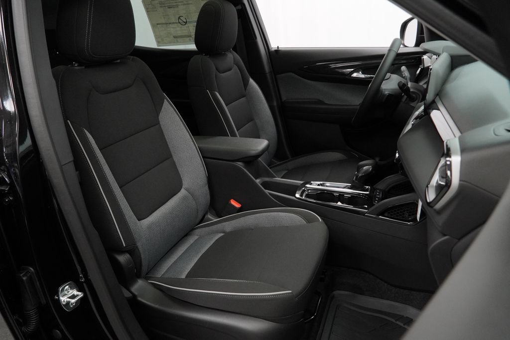 New 2026 Chevrolet TrailBlazer LT w/ Convenience Package FWD image 28