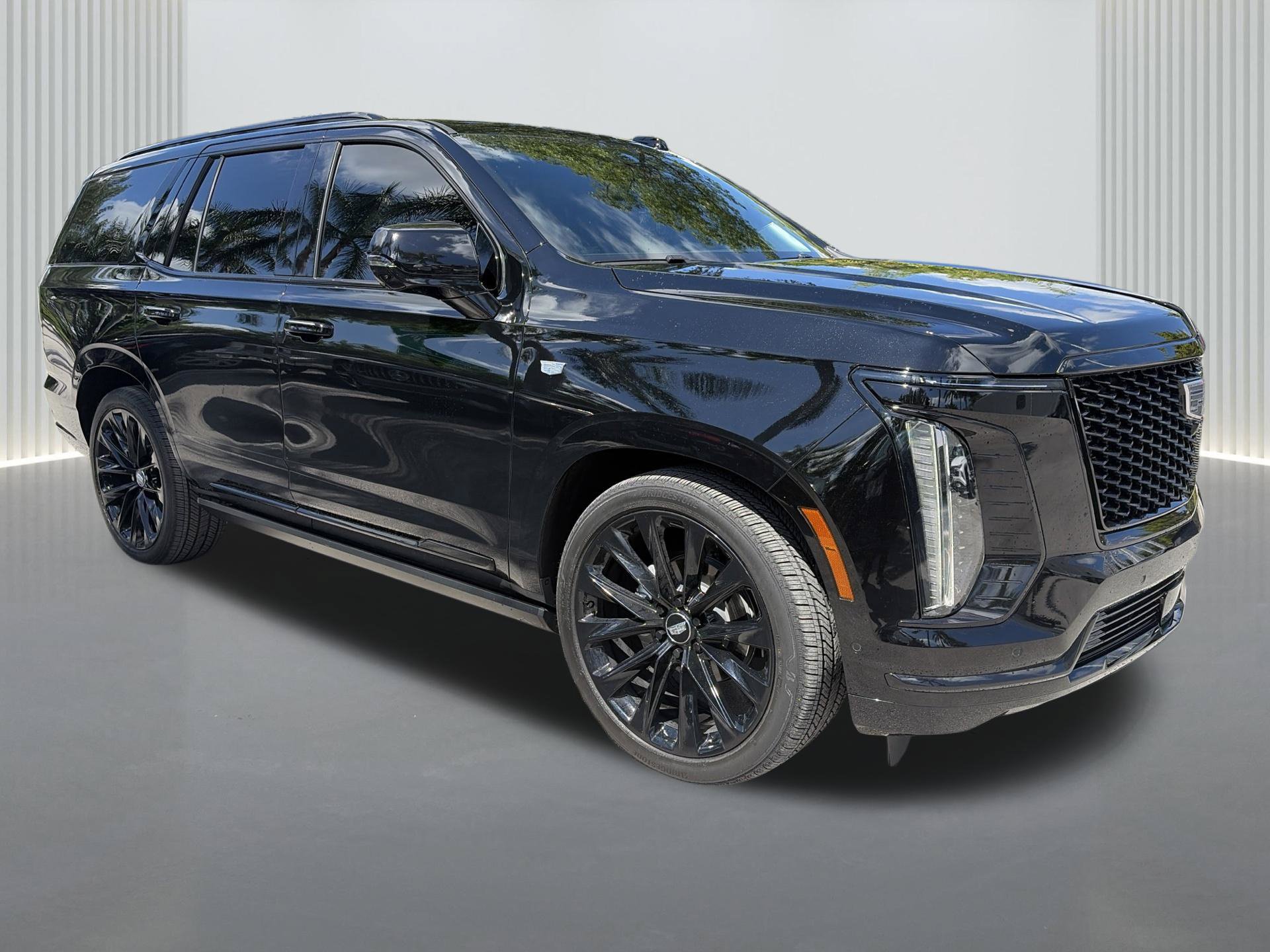 Used 2026 Cadillac Escalade Platinum Sport w/ LPO, ONYX Package AWD/4WD image 7