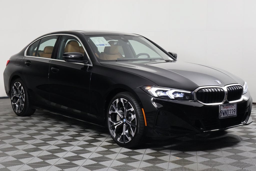 Used 2026 BMW 330i Sedan w/ Convenience Package RWD image 3