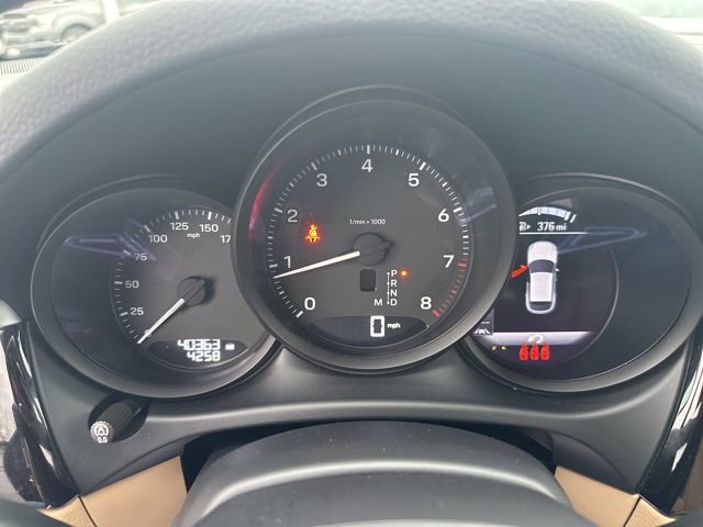 Used 2022 Porsche Macan AWD/4WD image 9