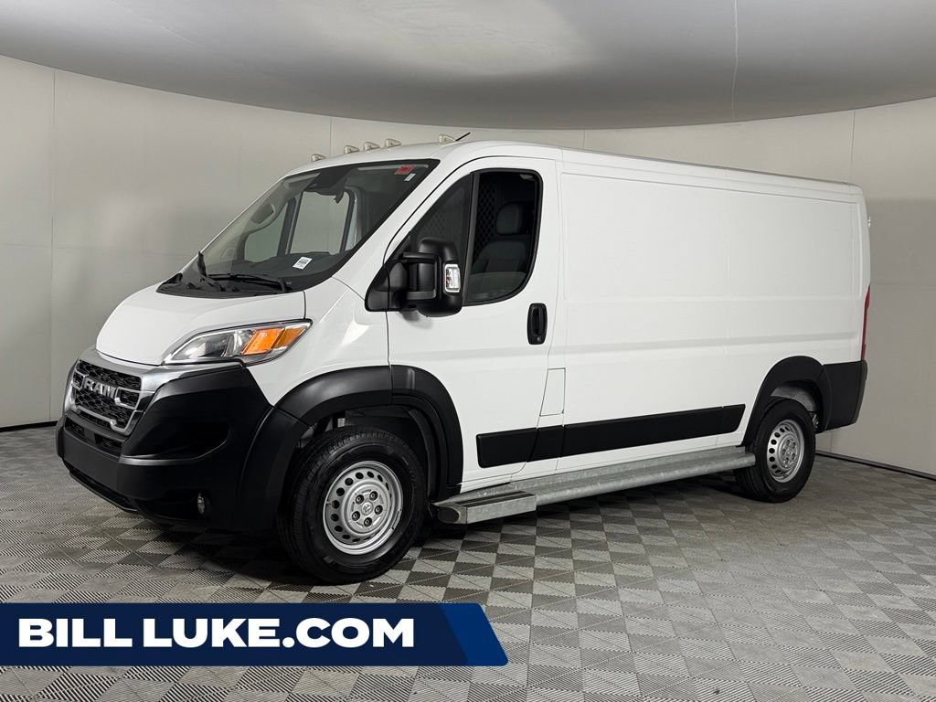 Used 2025 RAM ProMaster 2500 w/ U-Haul Equipment Group FWD image 1