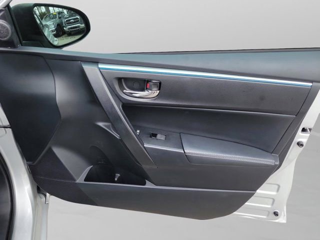 Used 2014 Toyota Corolla S FWD image 27