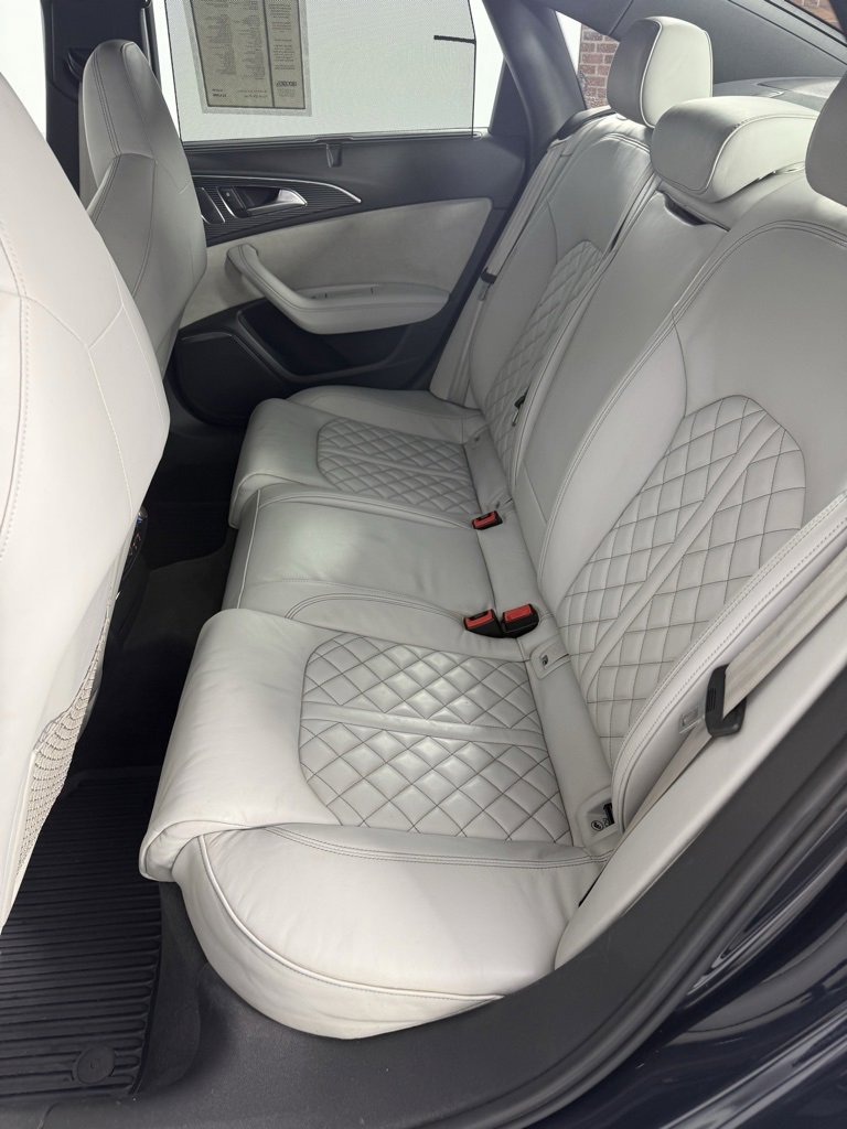 Used 2017 Audi S6 Prestige w/ Prestige Package image 14