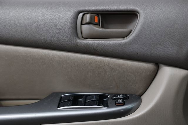 Used 2009 Toyota Sienna LE image 39