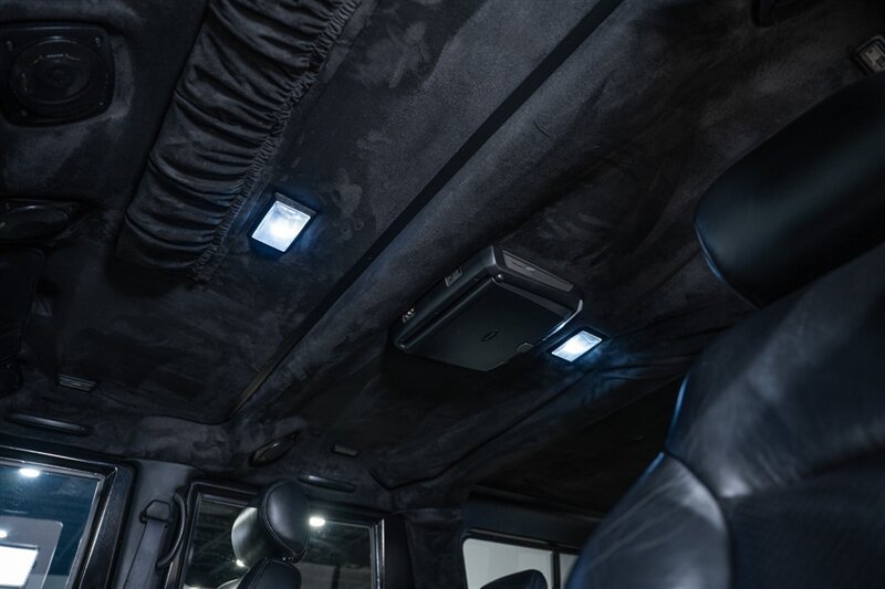 Used 2006 HUMMER H1 4-Door Wagon AWD/4WD image 28