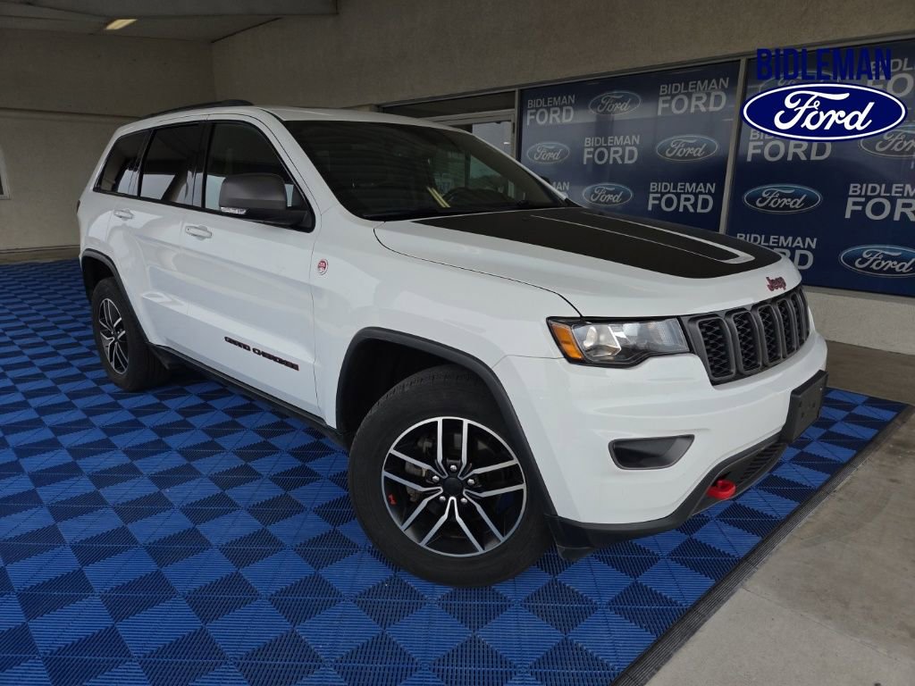 Used 2020 Jeep Grand Cherokee Trailhawk image 1