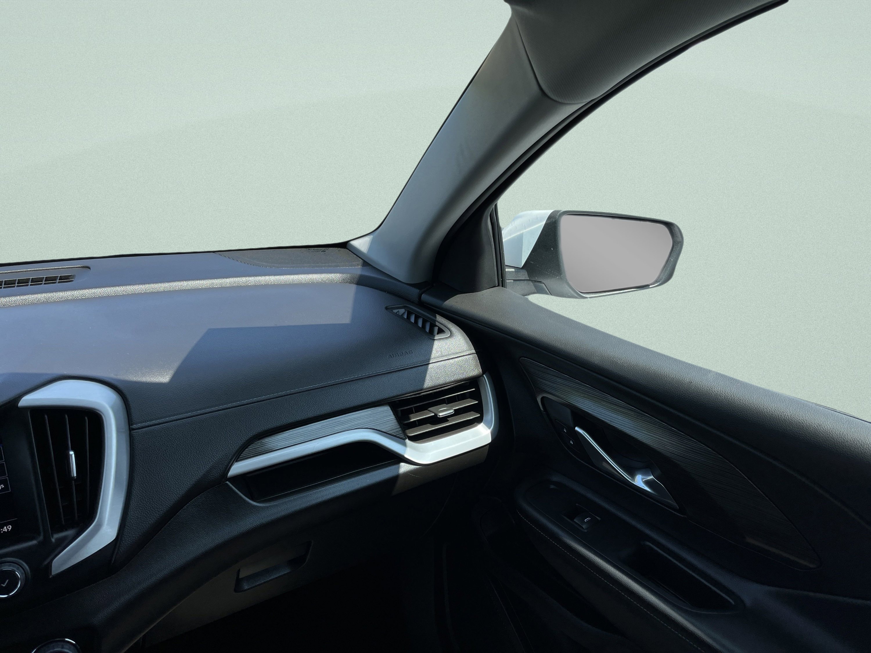 Used 2022 GMC Terrain SLT image 52