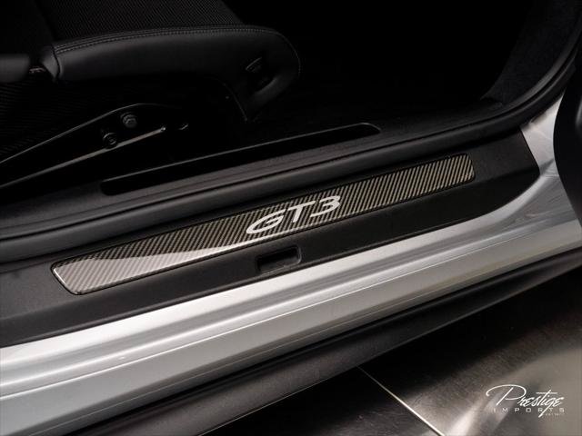 Used 2024 Porsche 911 GT3 RWD image 30