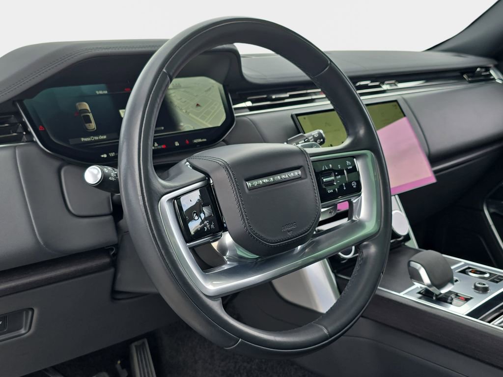 Certified 2023 Land Rover Range Rover SE image 17