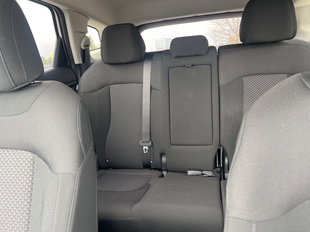 Used 2025 Kia Sportage LX image 28