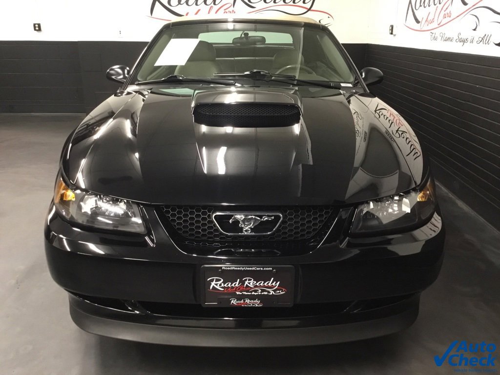 Used 2004 Ford Mustang GT image 15