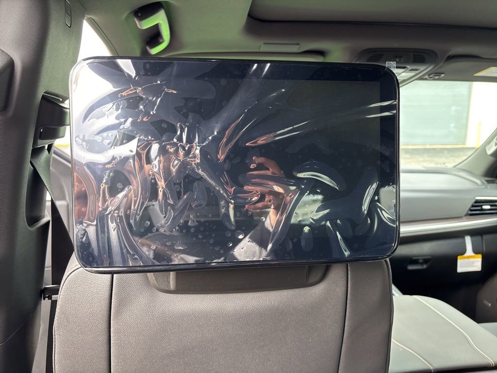 New 2026 Chevrolet Suburban Premier image 13