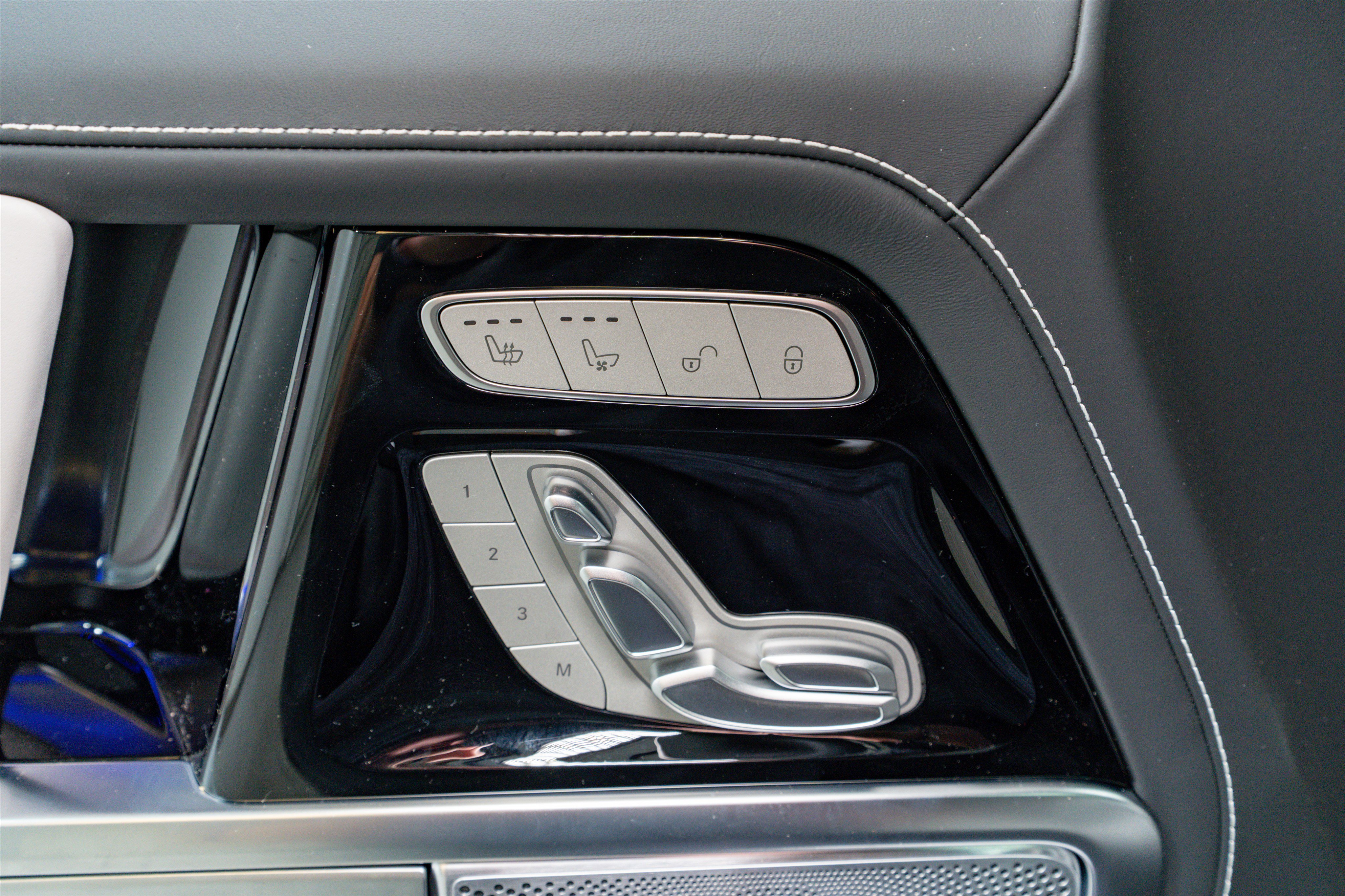 Used 2025 Mercedes-Benz G 63 AMG AMG G 63 image 15