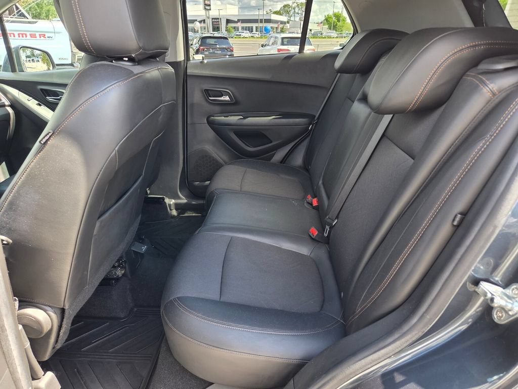 Certified 2022 Chevrolet Trax LT AWD/4WD image 5