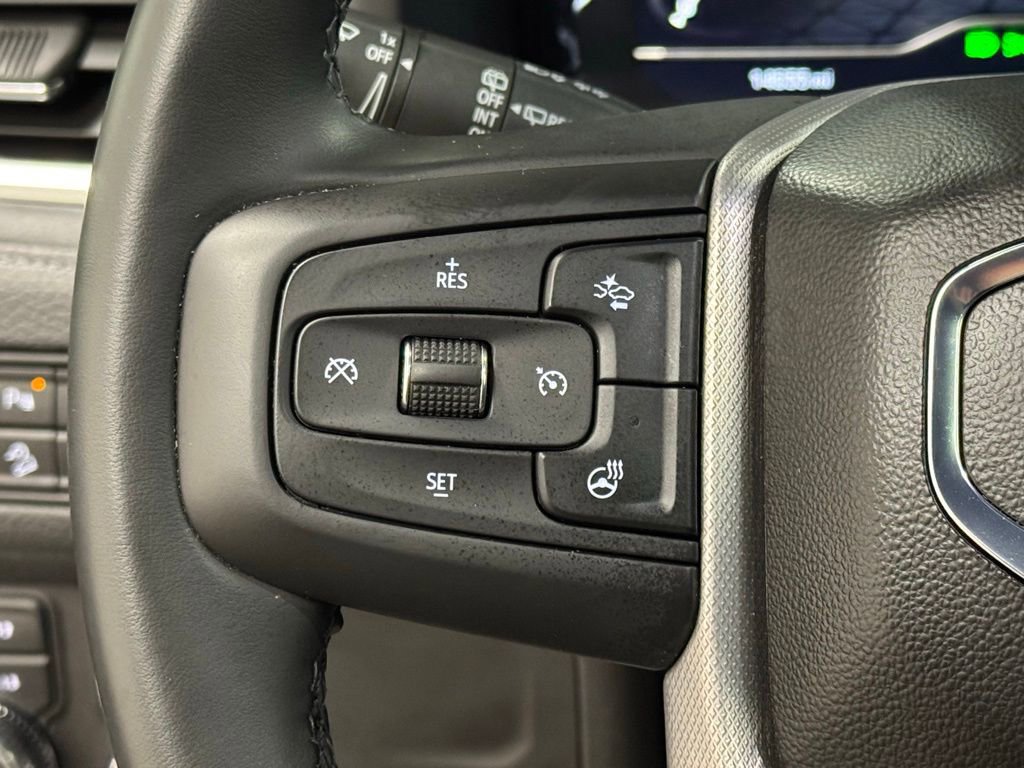 Certified 2024 GMC Yukon Denali image 44