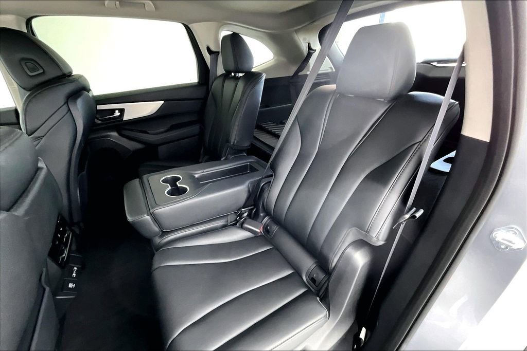 Certified 2023 Acura MDX FWD image 32