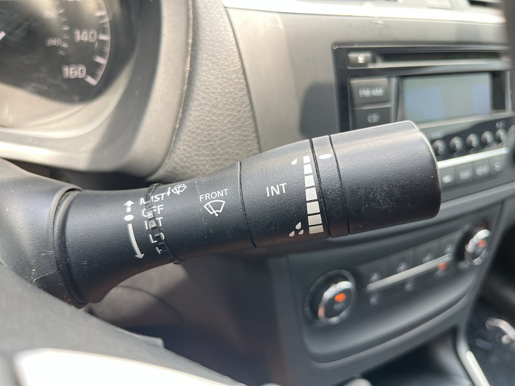Used 2016 Nissan Sentra S FWD image 21