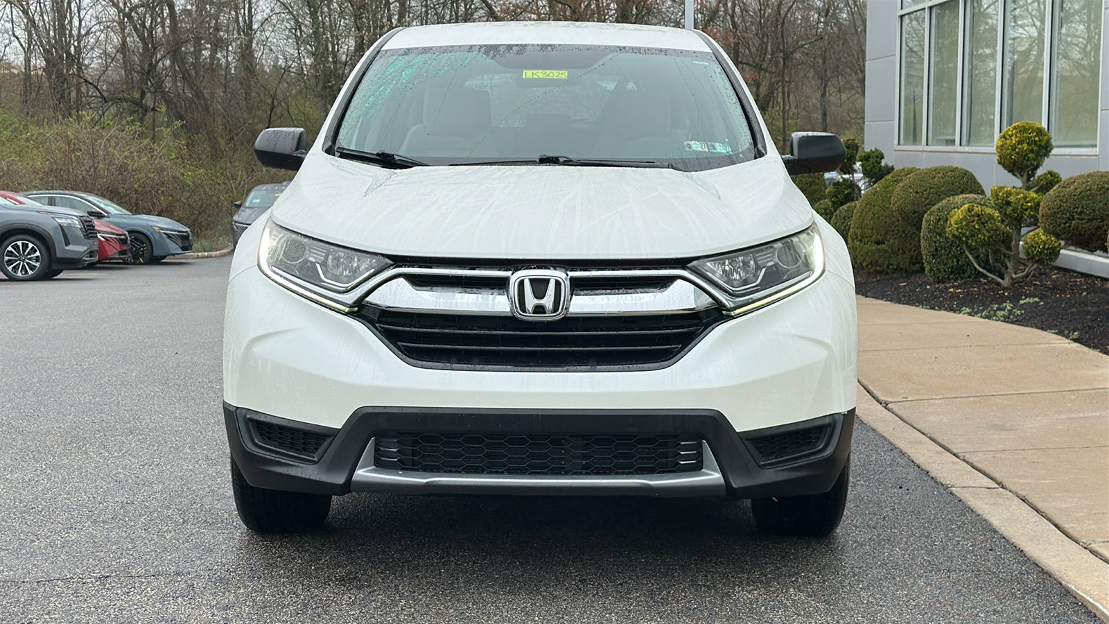 Used 2017 Honda CR-V LX image 3