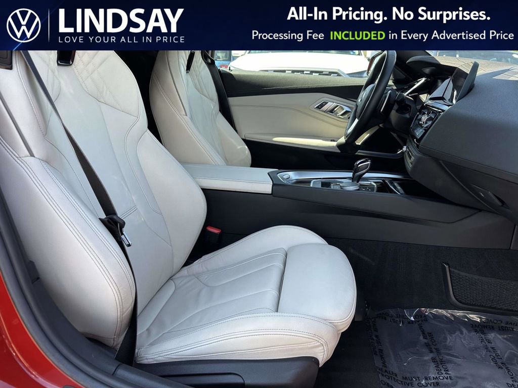 Used 2020 BMW Z4 sDrive30i w/ Convenience Package image 12