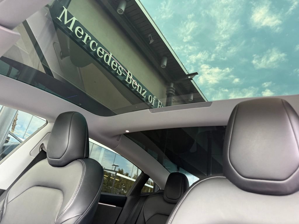 Used 2024 Tesla Model 3 Standard Range RWD image 2