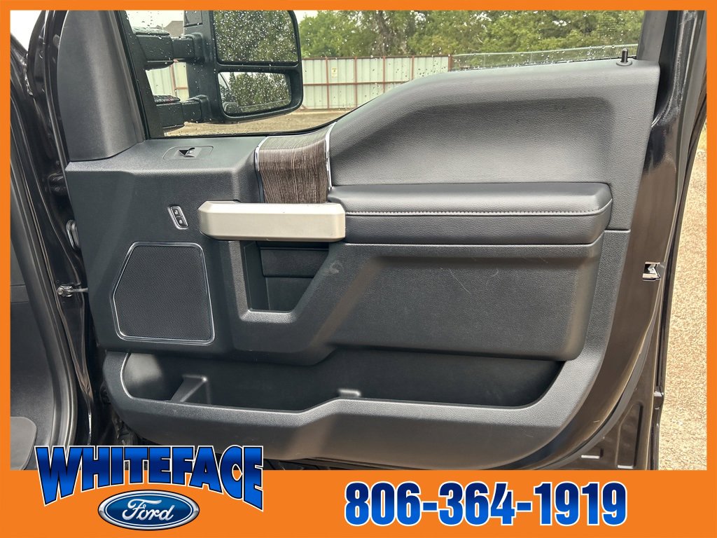Used 2020 Ford F250 Lariat w/ Lariat Value Package image 47