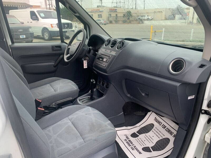 Used 2012 Ford Transit Connect XLT image 6