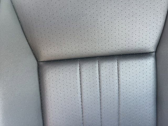 Used 2023 Volkswagen Tiguan SE image 38