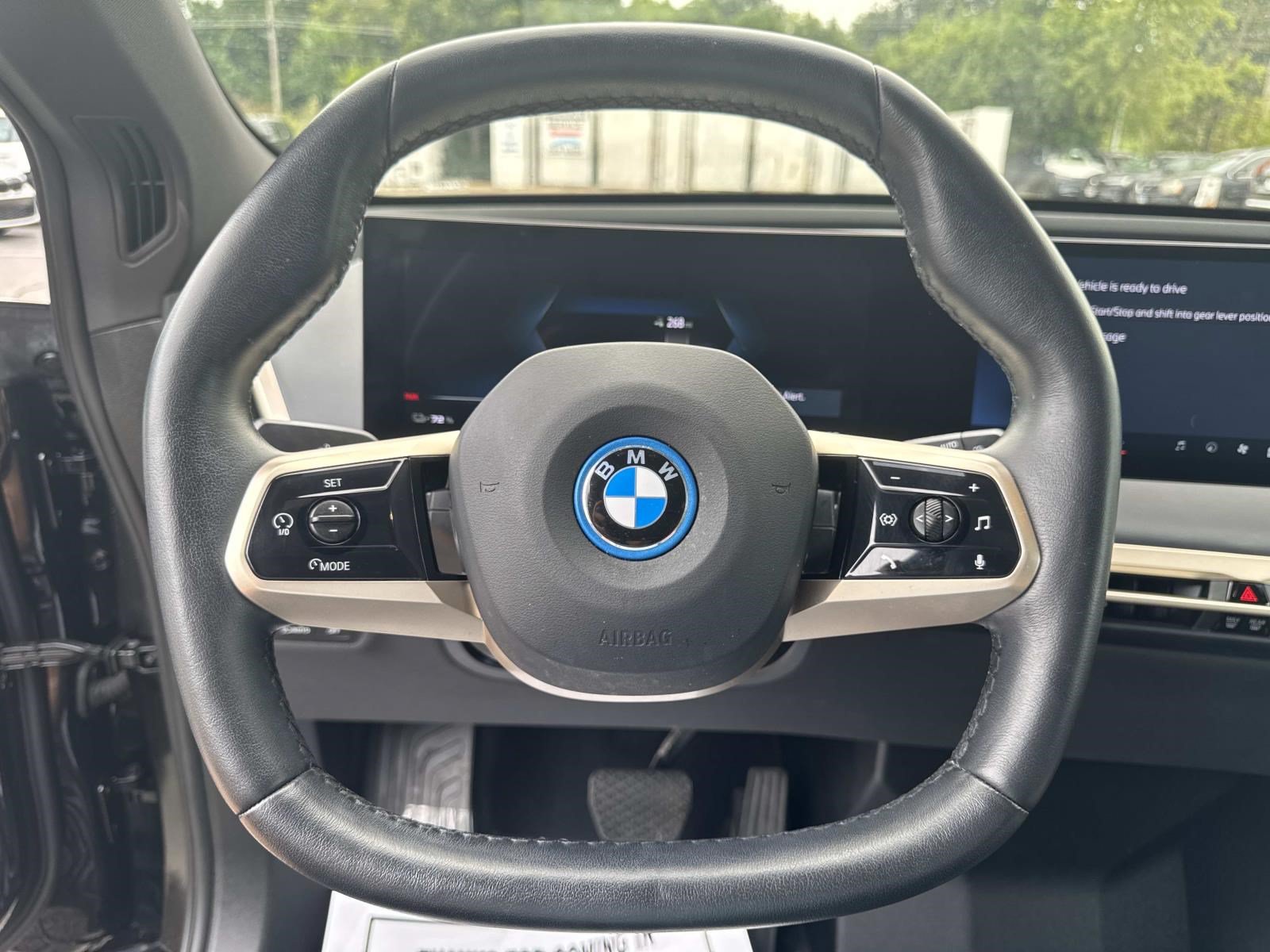 Used 2024 BMW iX M60 AWD/4WD image 25