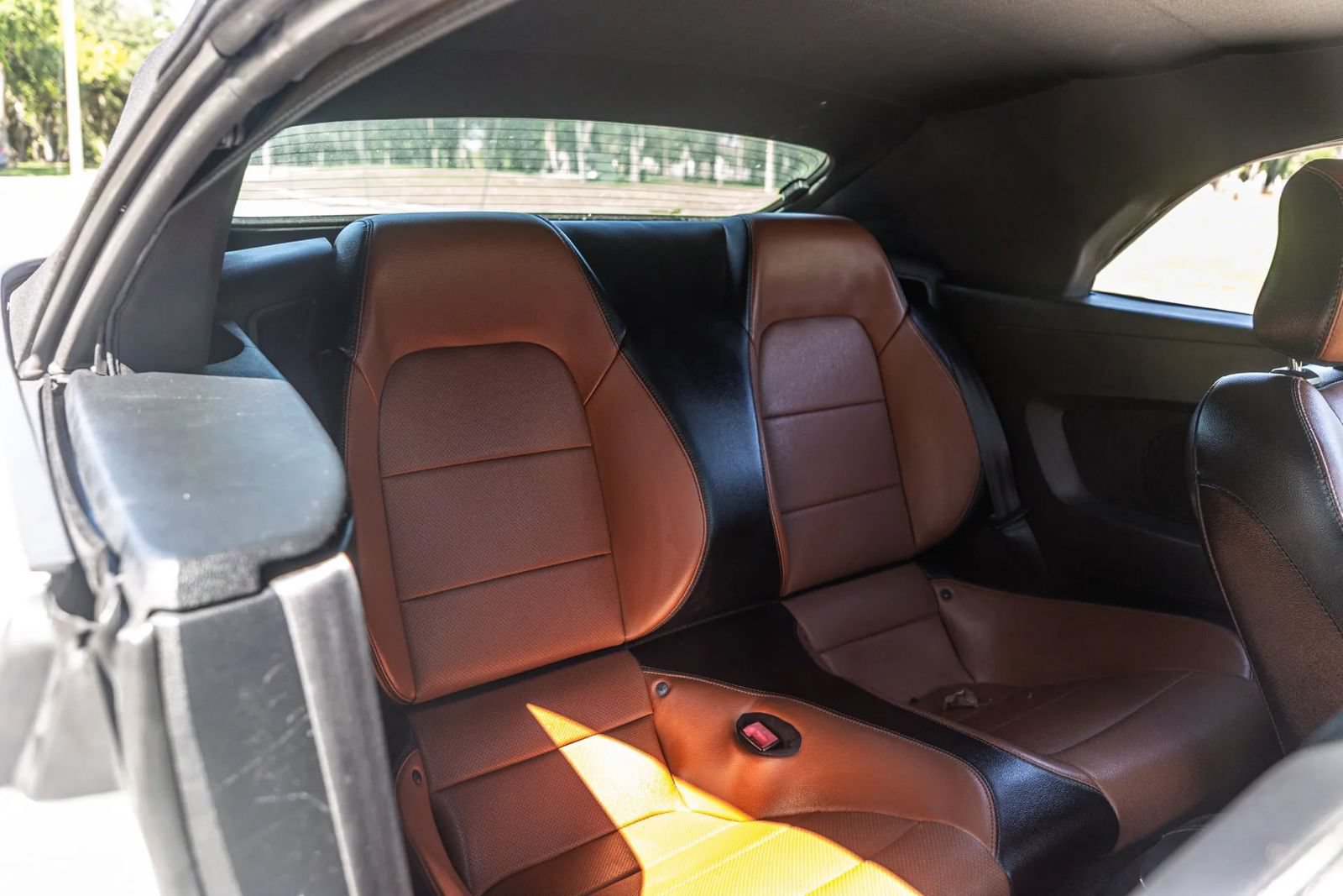 Used 2018 Ford Mustang Premium RWD image 48