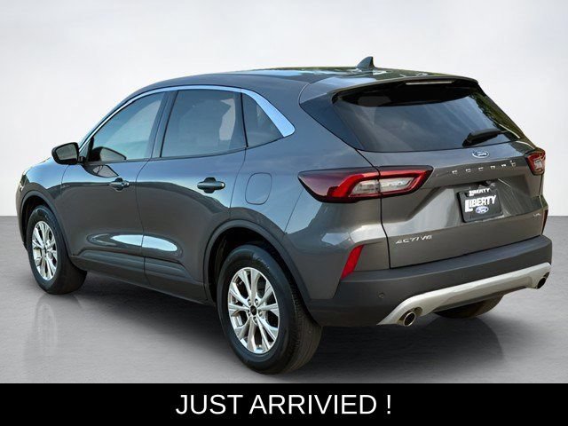 Used 2023 Ford Escape Active w/ Tech Pack #1 AWD/4WD image 5