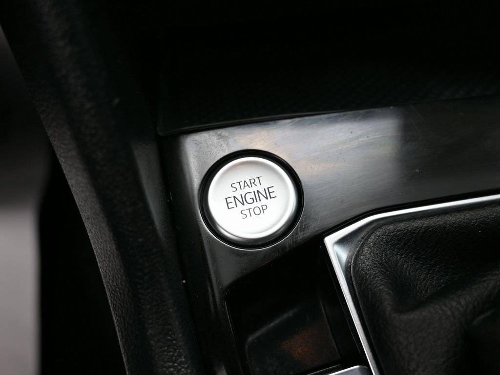 Used 2023 Volkswagen Taos S image 26