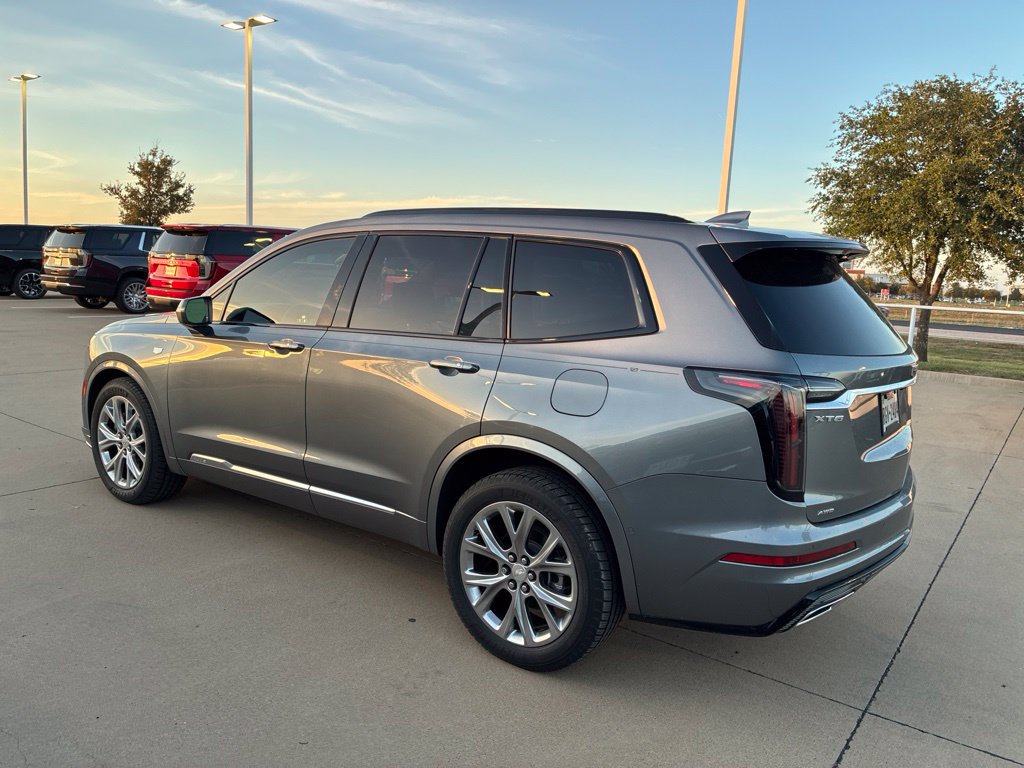 Used 2020 Cadillac XT6 Sport AWD/4WD image 3