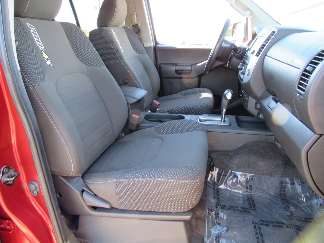 Used 2015 Nissan Xterra PRO-4X image 6