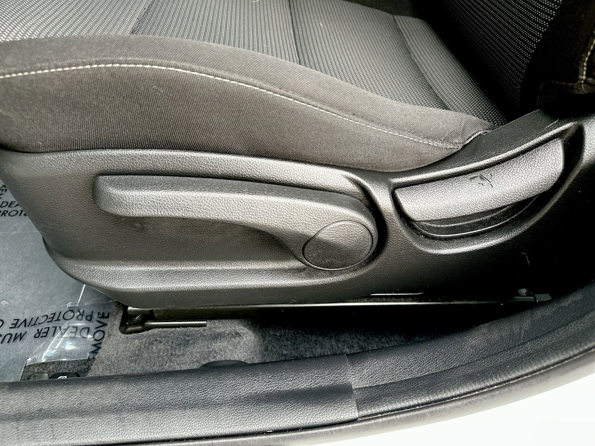 Used 2018 Kia Forte LX image 14