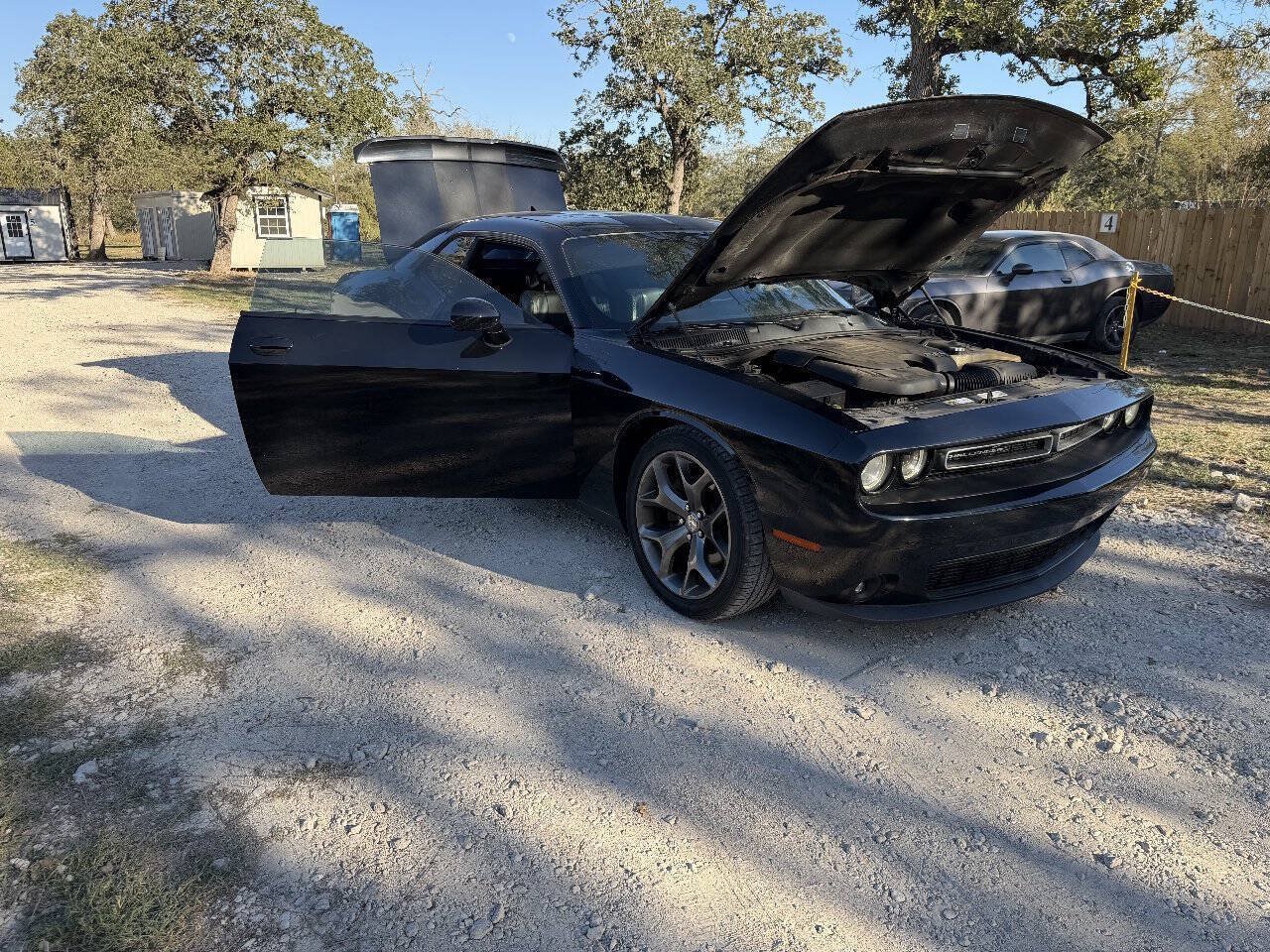 Used 2015 Dodge Challenger SXT Plus RWD image 19