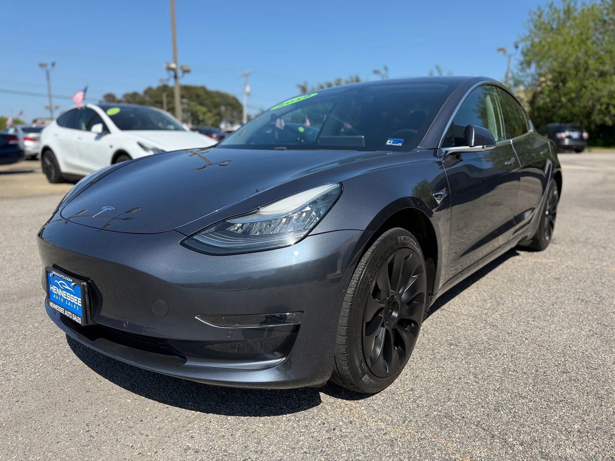 Used 2018 Tesla Model 3 Long Range image 15
