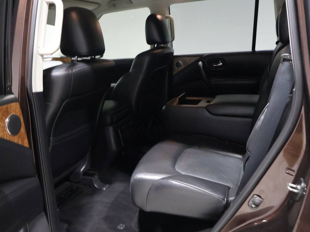 Used 2022 Nissan Armada SL w/ Captain's Chairs Package image 18